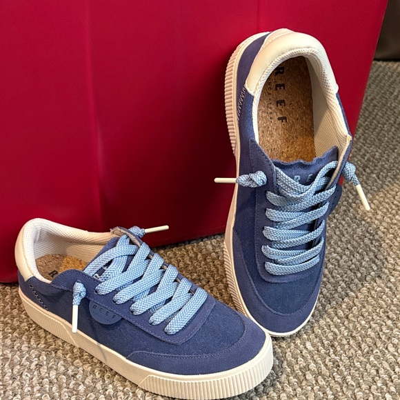 Reef Shoes - Reef Navy and Off-White Casual Sneakers